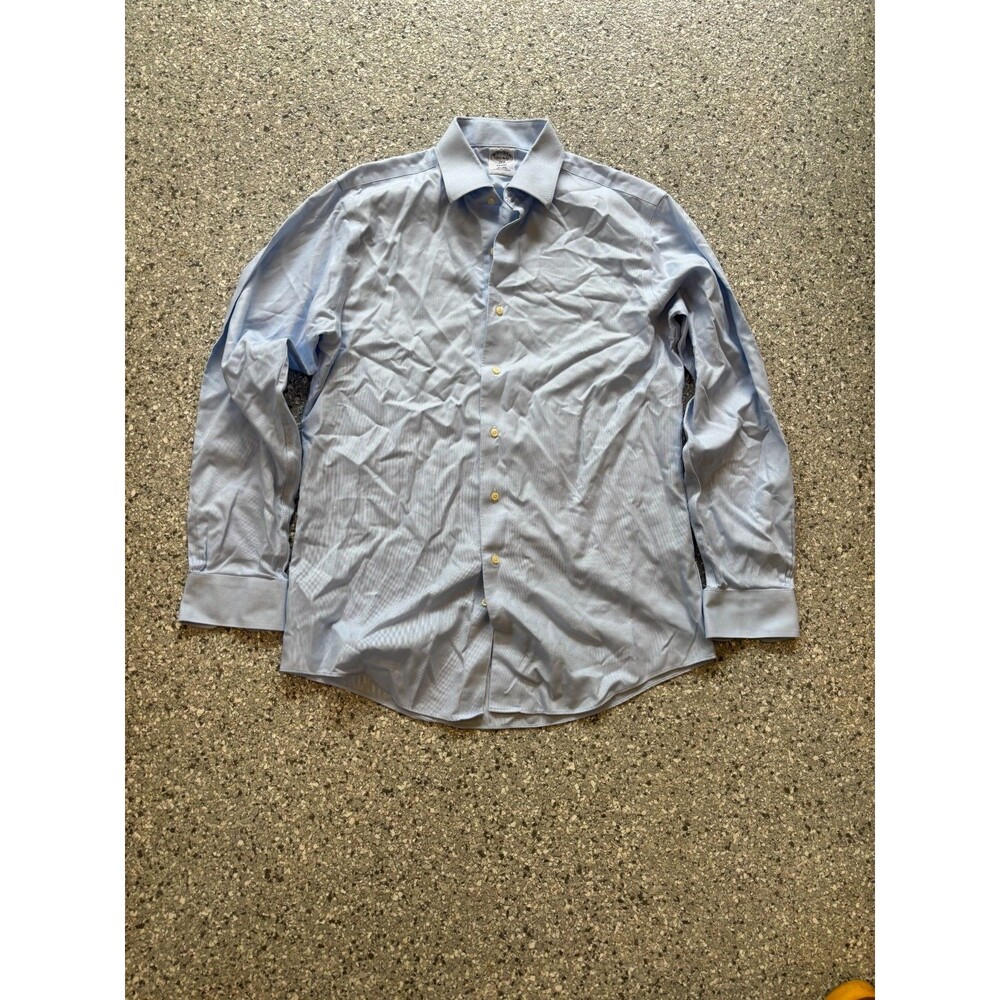 Brooks Brothers Regent Mens Blue Button Down Shirt Medium (15.5-15 3/4)